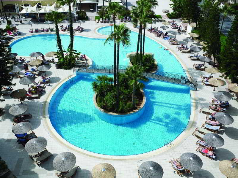 Atlantica Oasis Hotel Лимасол Екстериор снимка